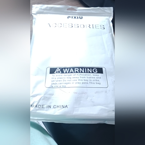 Pixiu Ipad Pro 10.5" Highly Defensive Case Heavy Rubberized.Adjustable Stand - Picture 6 of 6